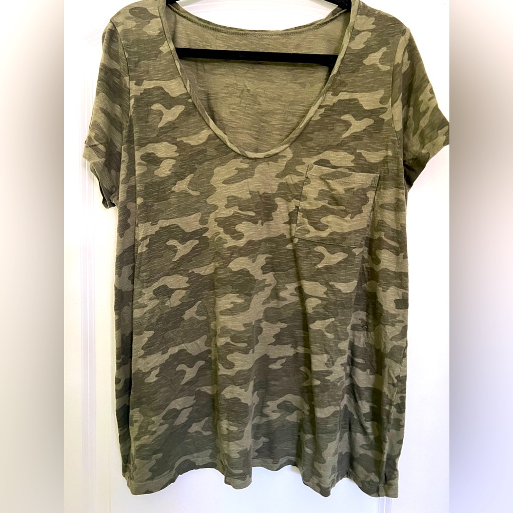 Women’s plus size camo shirt.